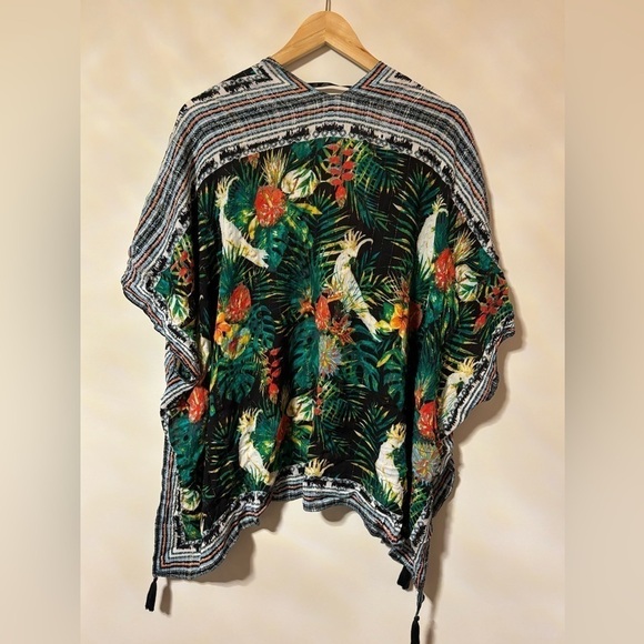 Nine West- Floral Coverup - Picture 4 of 4